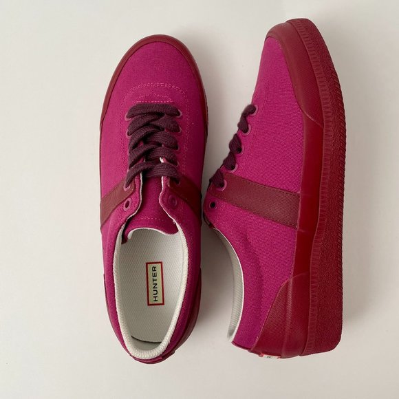 NEW Hunter Original Low Canvas Sneakers Water Repellent, Pink, Size 7 - Picture 1 of 9